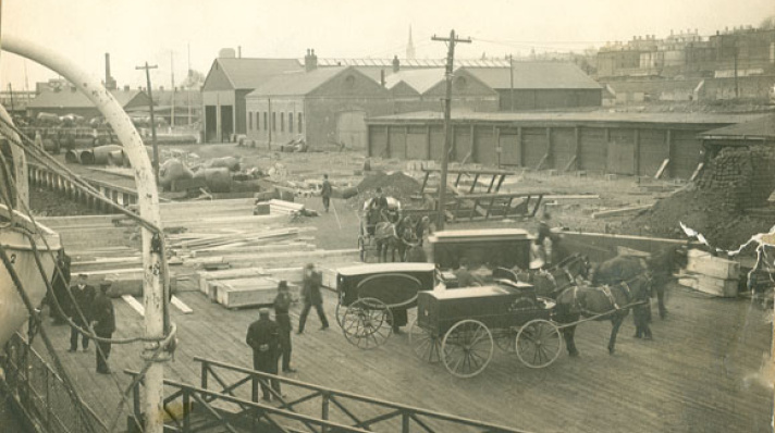  Titanic victims are landed from Minia at the Naval Dockyard in Halifax.