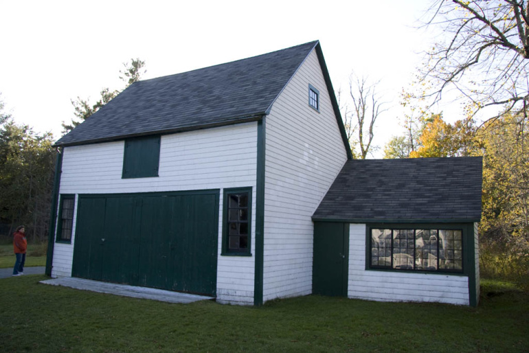 Coach house