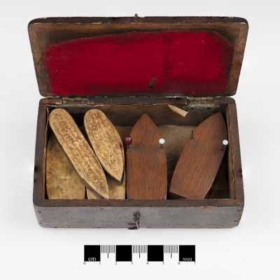  Wreck Commissioner’s Enquiry examination models (M2018.22.1a-g) Models from the Wreck Commissioner’s Inquiry, 1917-1918, used to re-enact piloting rules and decisions at the heart of the Explosion.