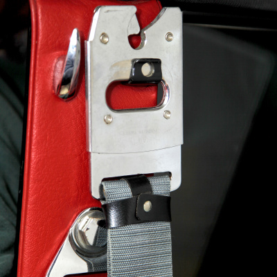 Volvo Canadian seatbelt