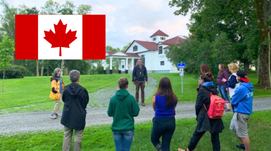 A group of people at the Clifton Museum Park History Walk.
